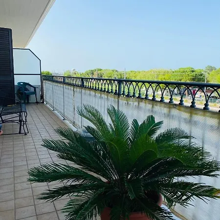 Апартаменты Delizioso A Pochissimi Passi Dal Mare *